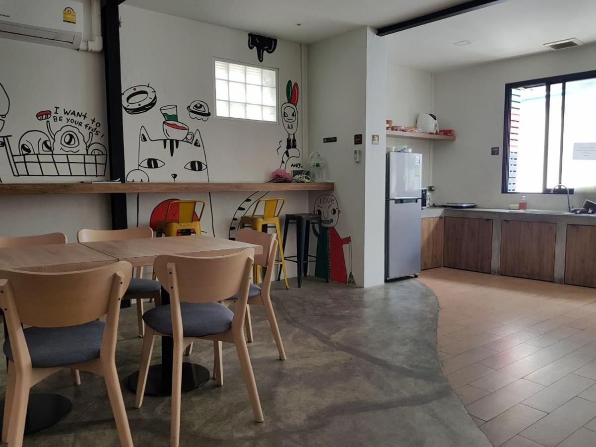 All Day Hostel At Bts Bang Chak Bangkok Exterior photo