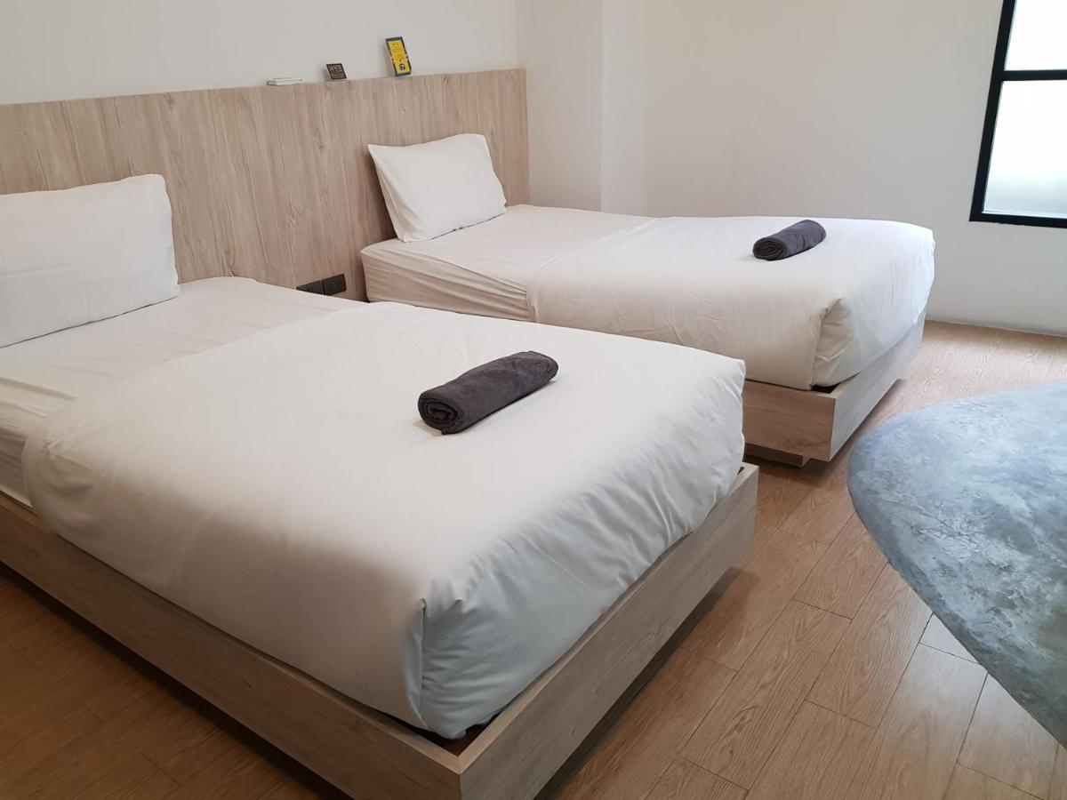 All Day Hostel At Bts Bang Chak Bangkok Exterior photo